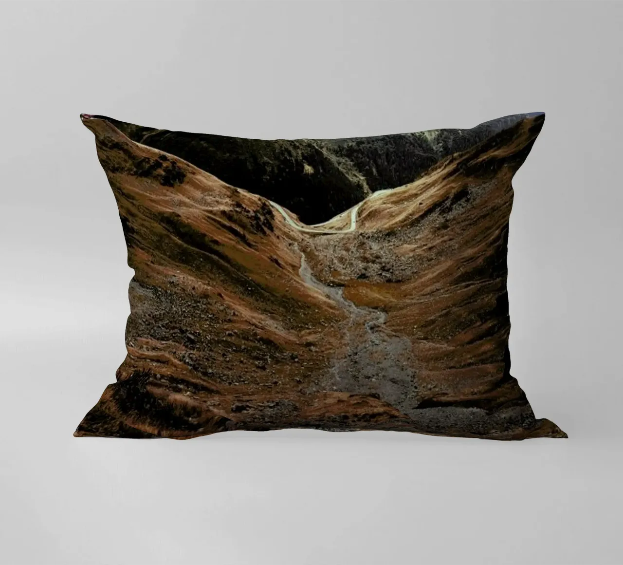 Mountains IX cuscino da Sebastian Hilgetag
