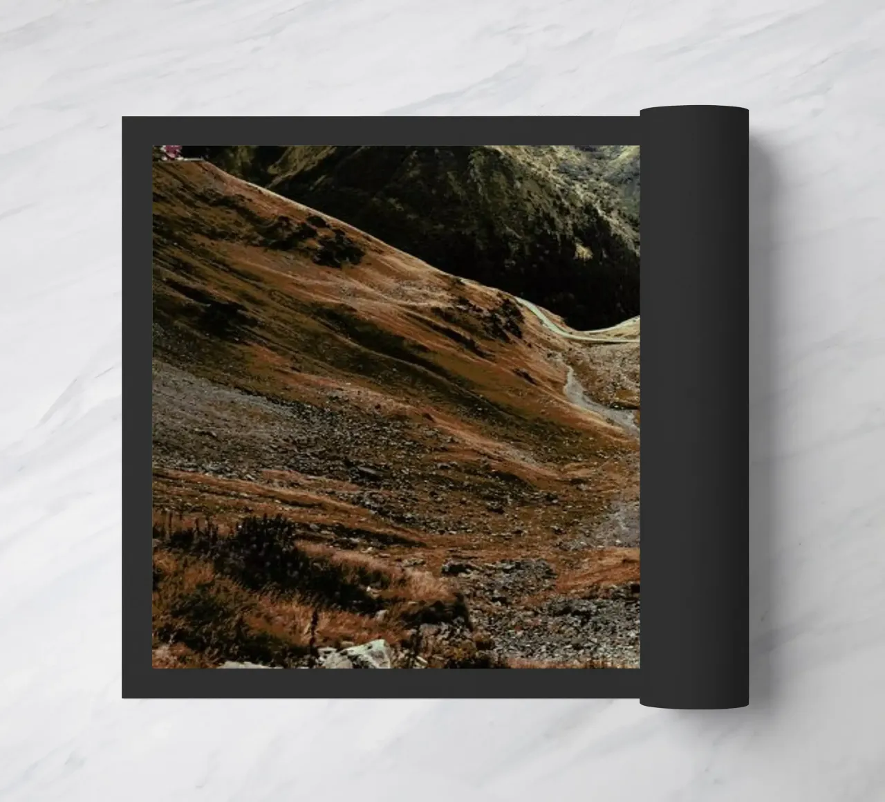 Mountains IX zerbino da Sebastian Hilgetag