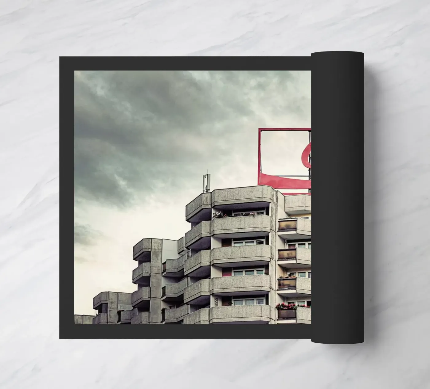 Coca Cola deurmat van Michael Belhadi