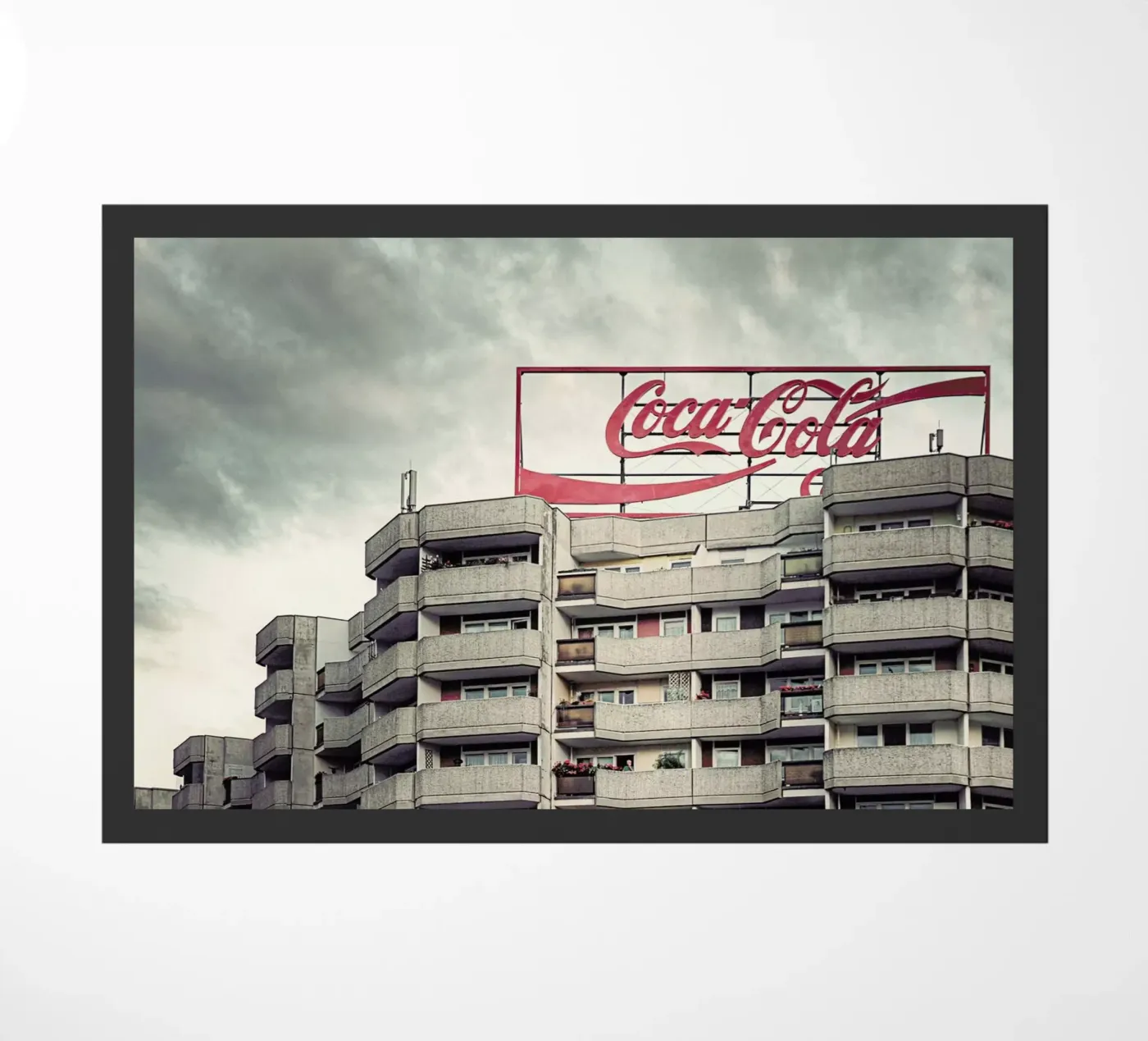 Coca Cola deurmat van Michael Belhadi