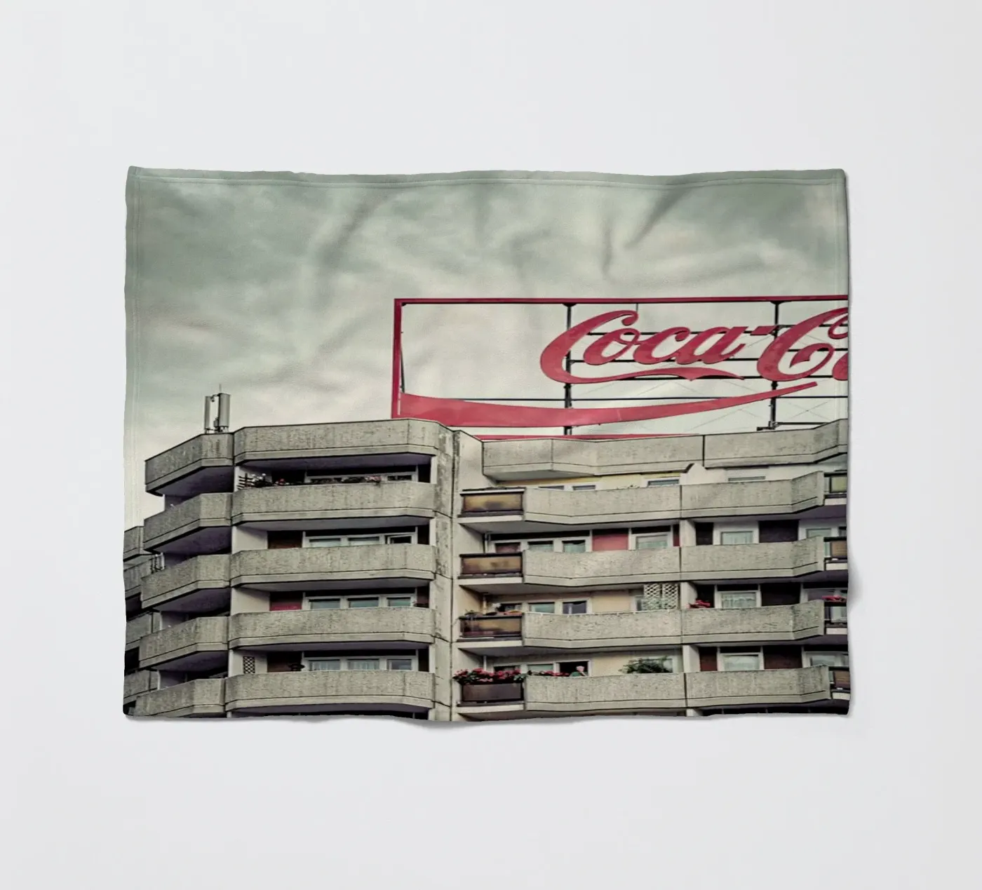 Coca Cola fleecedeken van Michael Belhadi