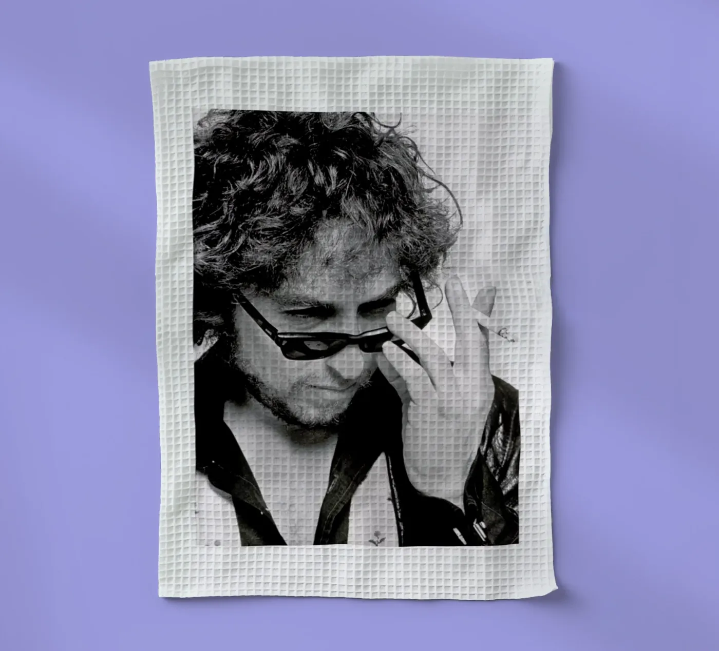 Bob Dylan Geschirrtuch von Gallery Print and Art Limited