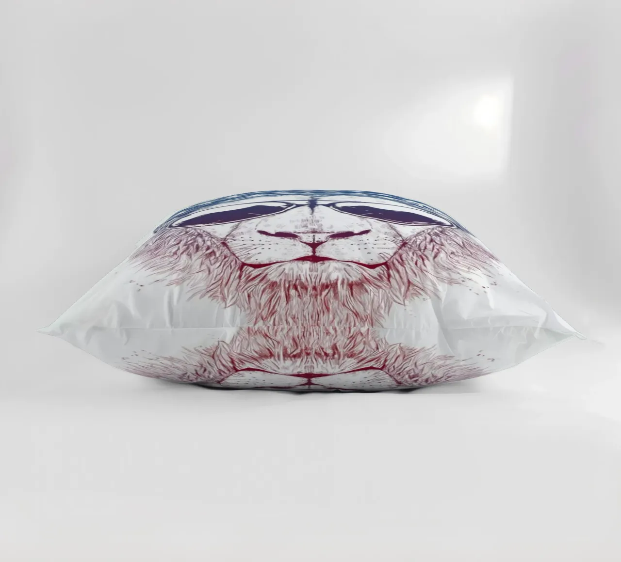 Wild Lion cuscino da Balazs Solti