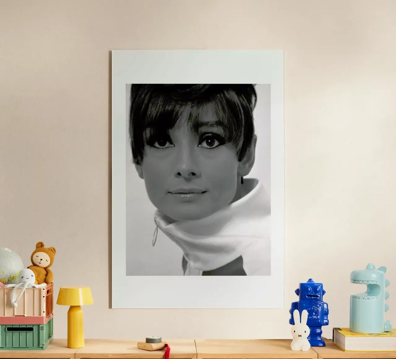Audrey Hepburn, 1966 metacrilato de Gallery Print and Art Limited