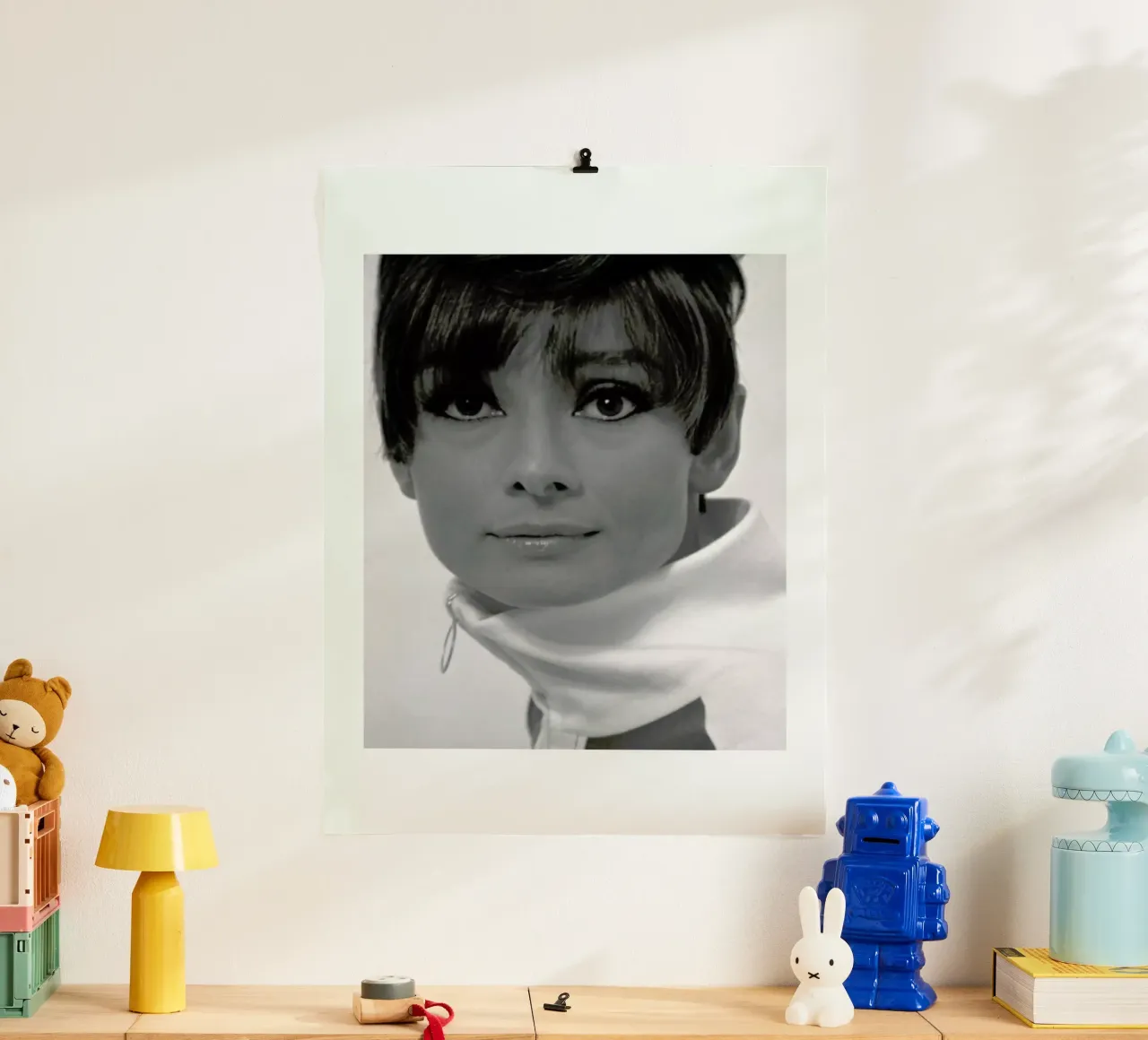 Audrey Hepburn, 1966 carta hahnemühle da Gallery Print and Art Limited