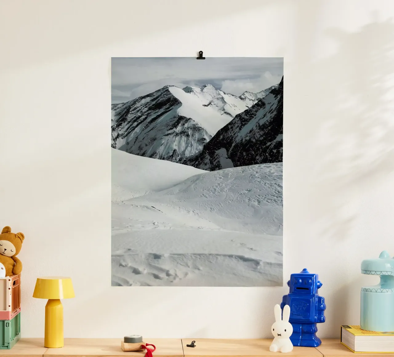 Mountains XVII poster con telaio in alluminio da Sebastian Hilgetag