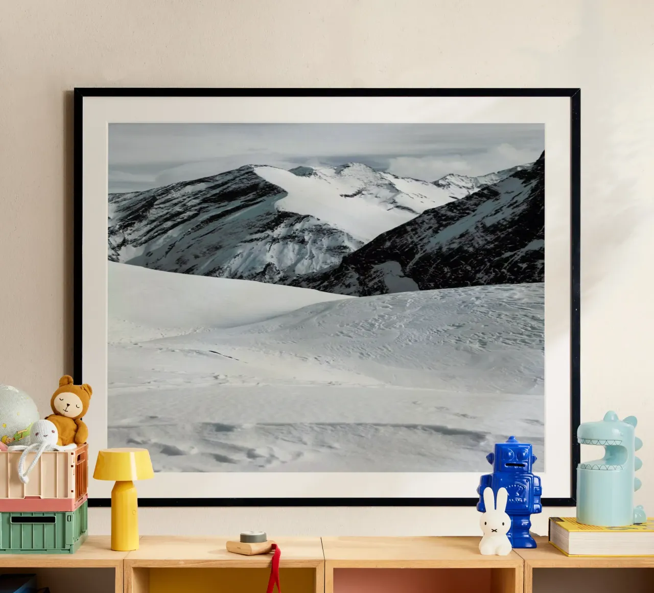 Mountains XVII poster con telaio in alluminio da Sebastian Hilgetag