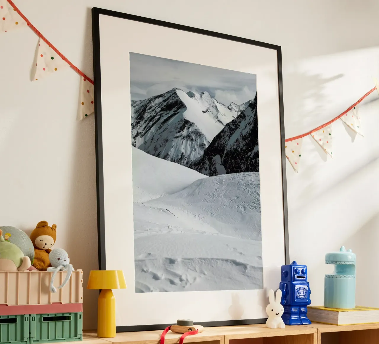 Mountains XVII poster con telaio in alluminio da Sebastian Hilgetag