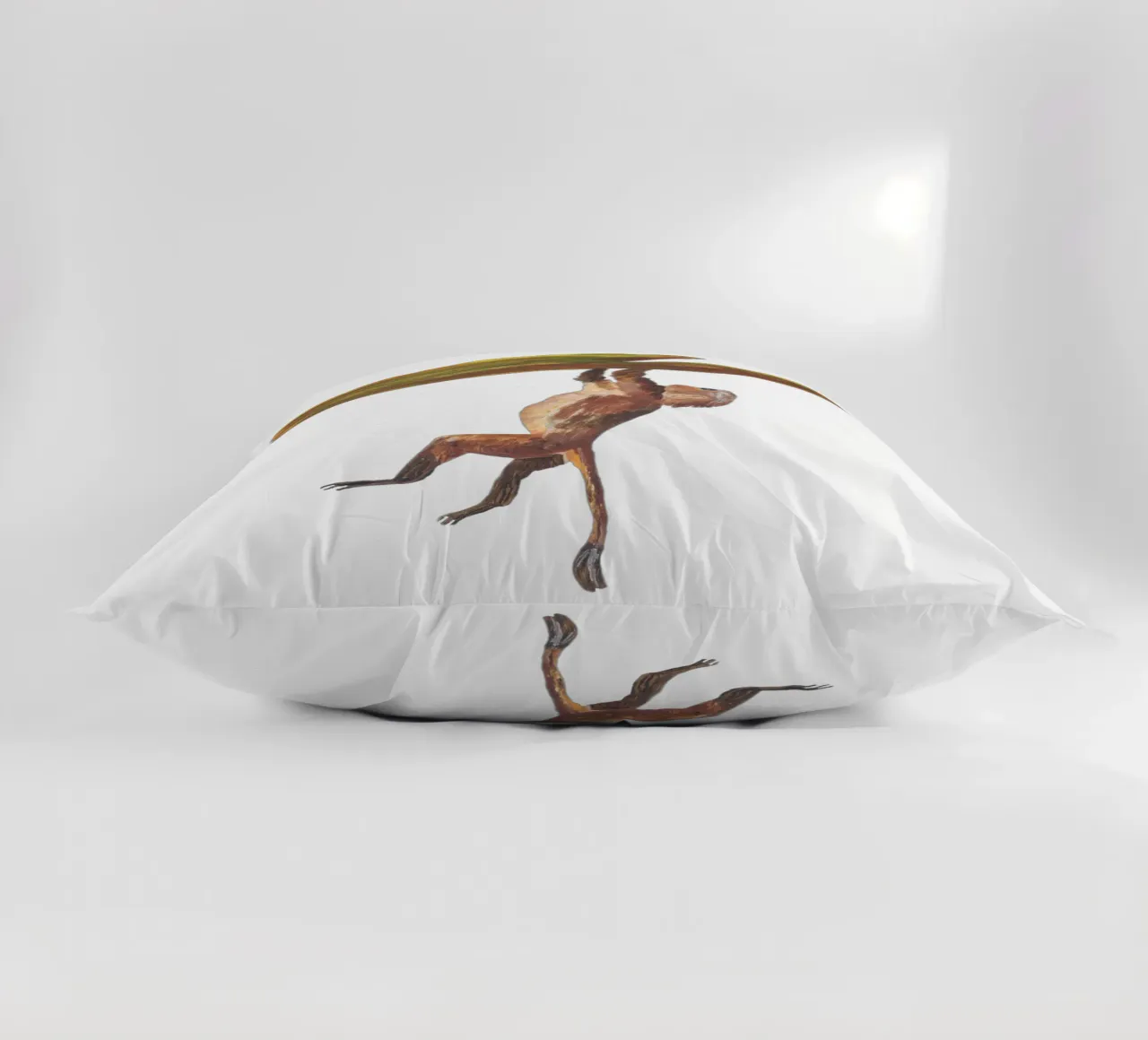 Monkey in the tree cuscino da Femke Zwaan