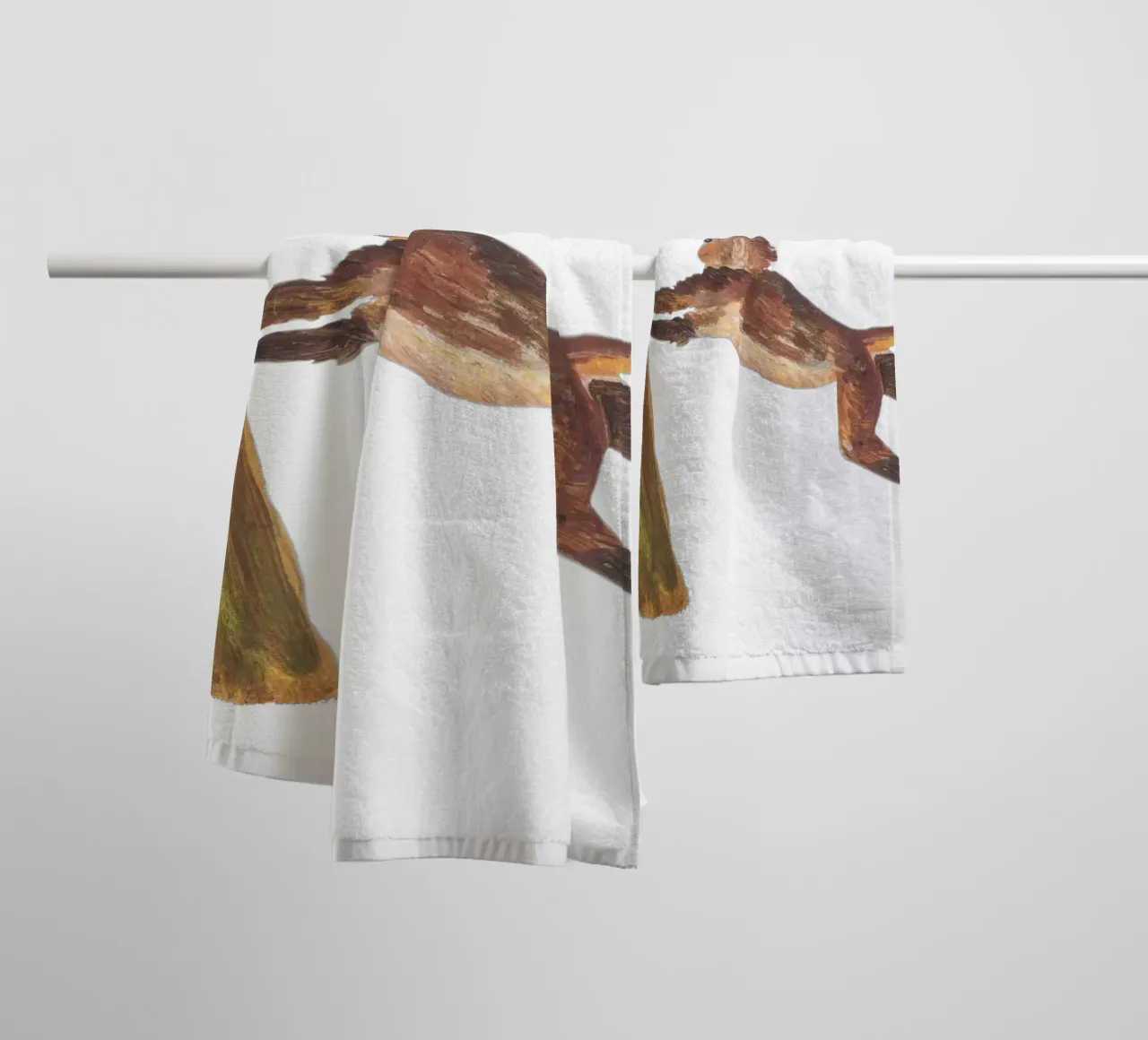 Monkey in the tree towel by Femke Zwaan