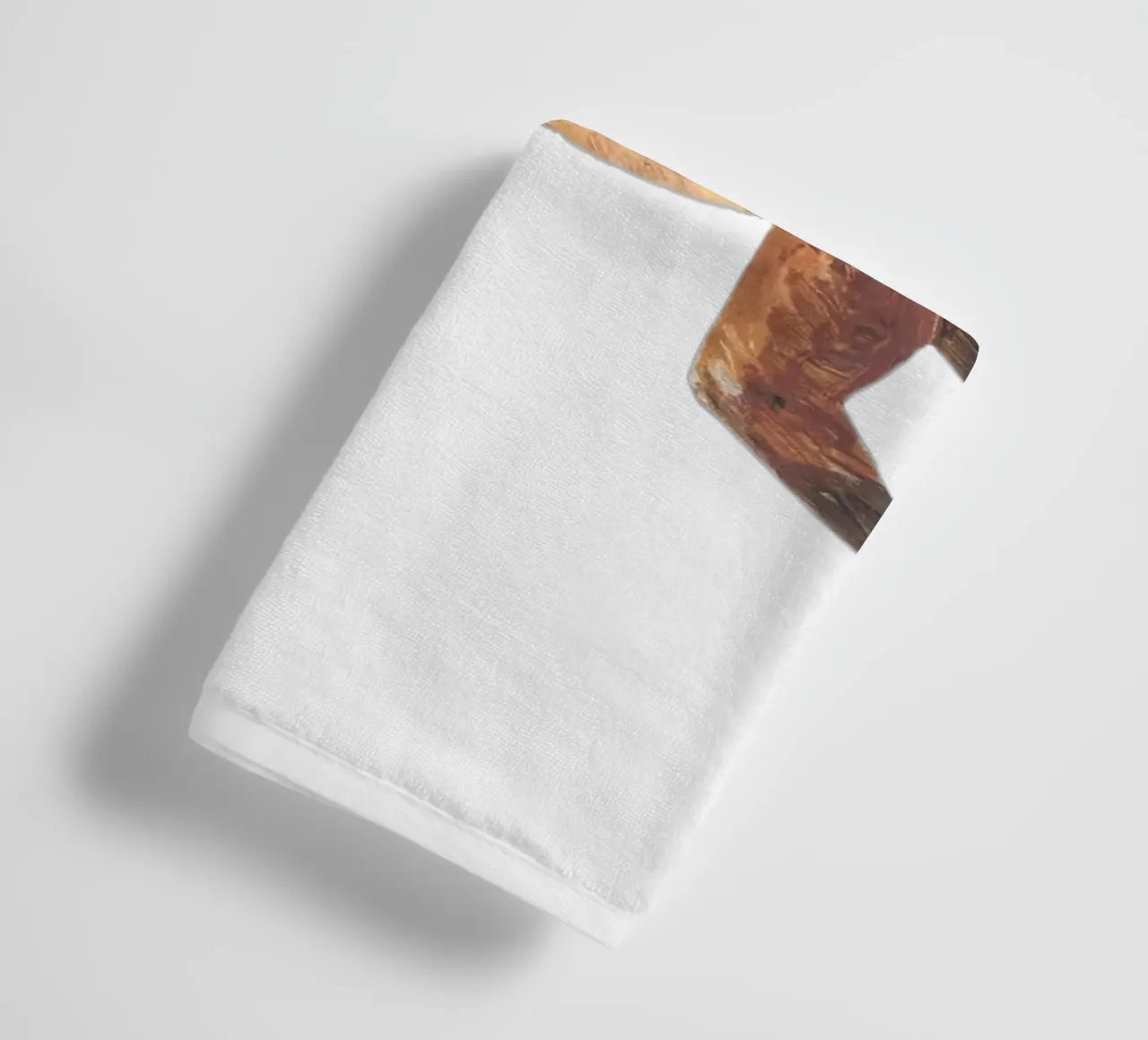 Monkey in the tree towel by Femke Zwaan