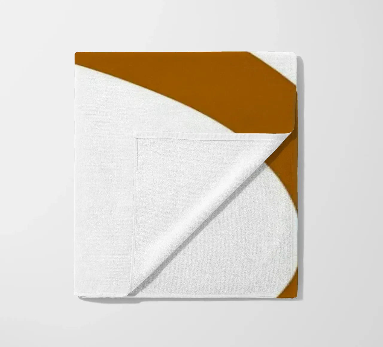 Minimalist touch beach towel by MODERN NUANCE