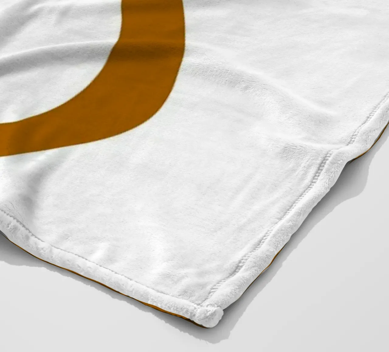 Tocco minimalista coperta in pile da MODERN NUANCE
