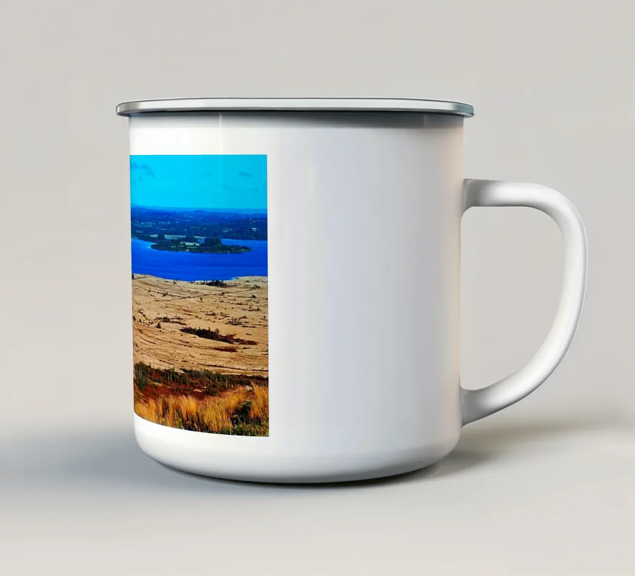 FAA268 tazza in smalto da Thierry vobmann photography