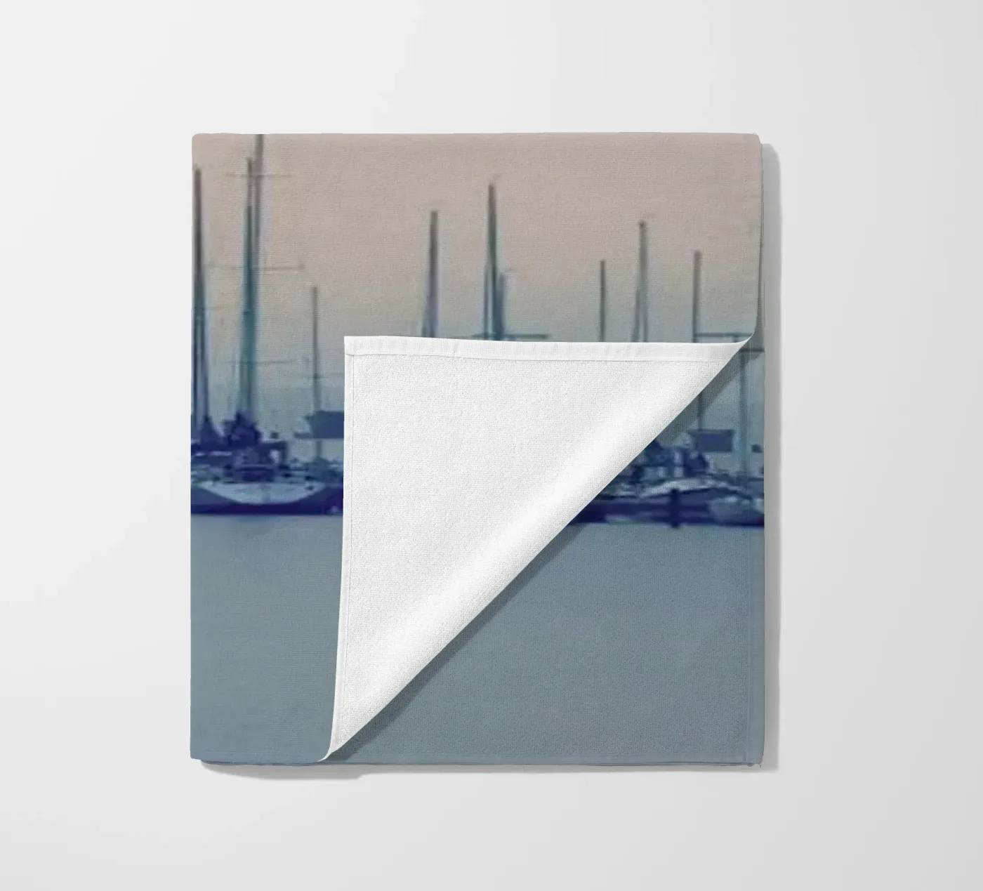 Sails strandhanddoek van Robin Delean