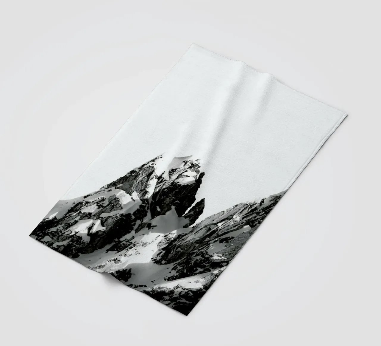 Mountain Peak I coperta in pile da Victoria Frost