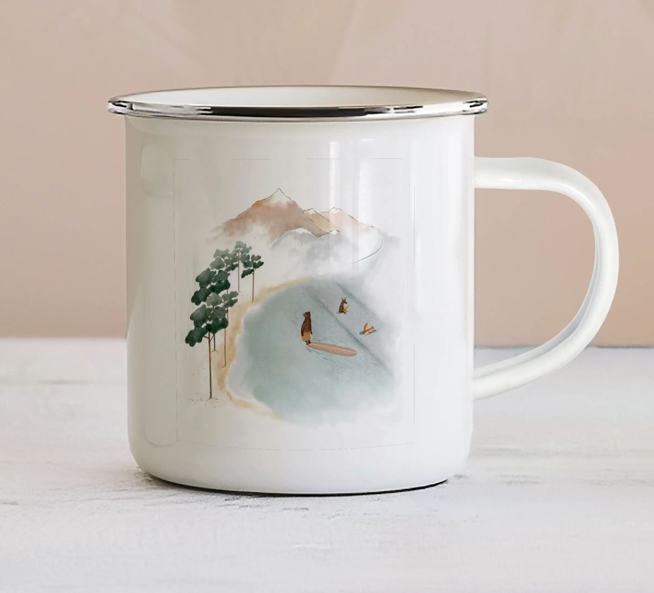 Line Up in Landes: Surfabenteuer in einem verträumten Wald Emaille Tasse von Urchin Bay Art