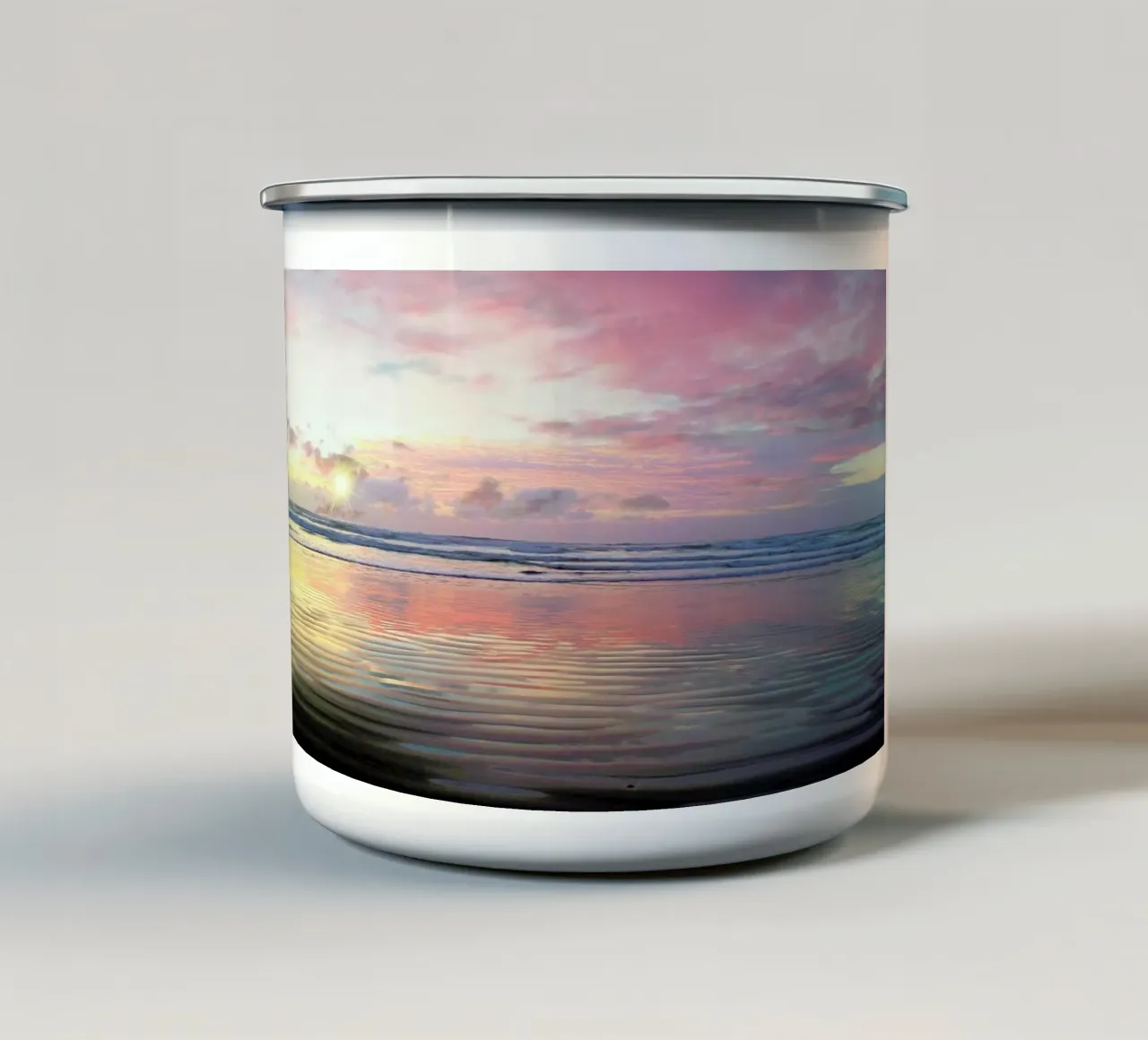 Wonders Never Cease tazza in smalto da Robin Delean