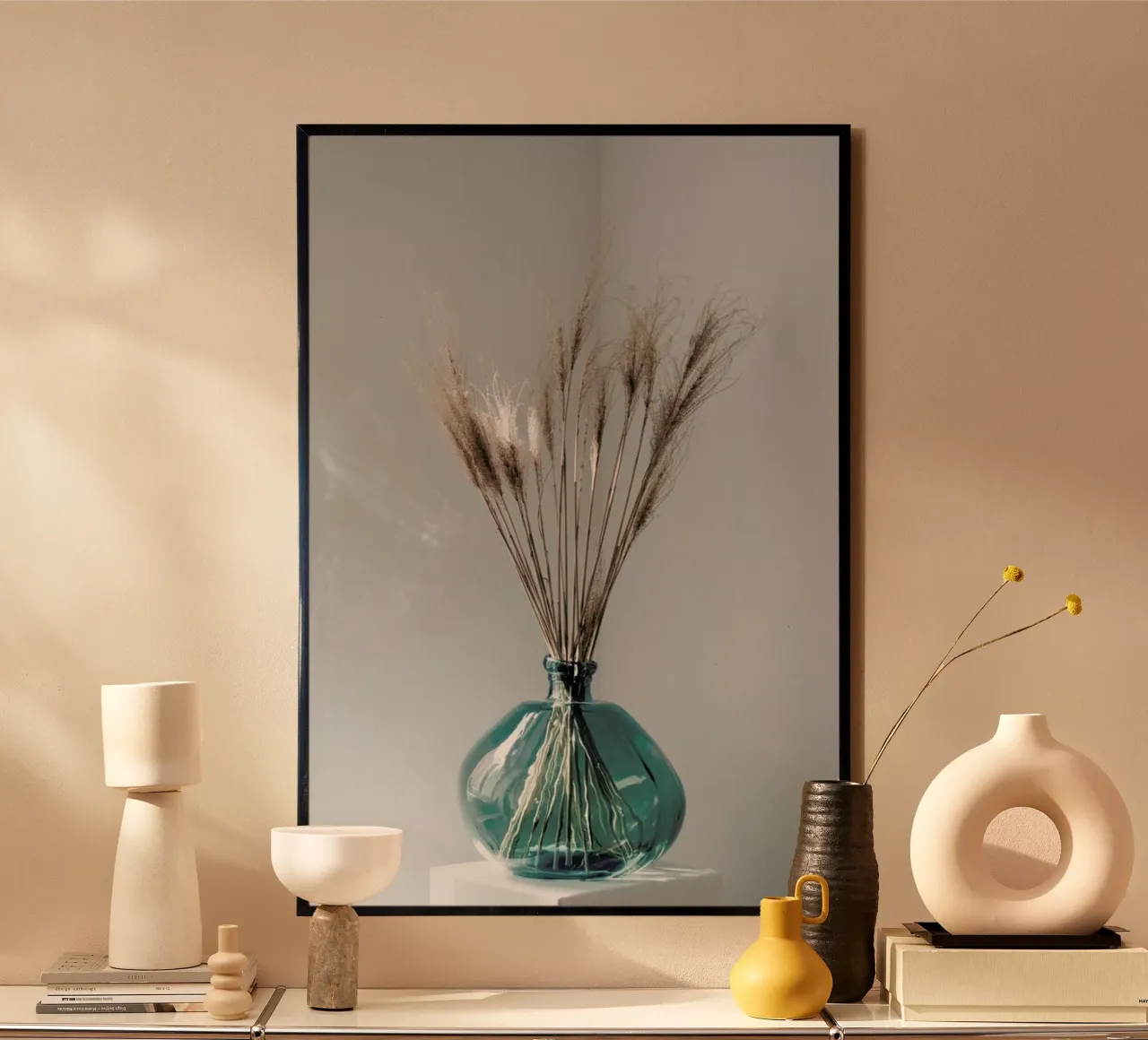 Still Life II poster con telaio in alluminio da Sebastian Hilgetag
