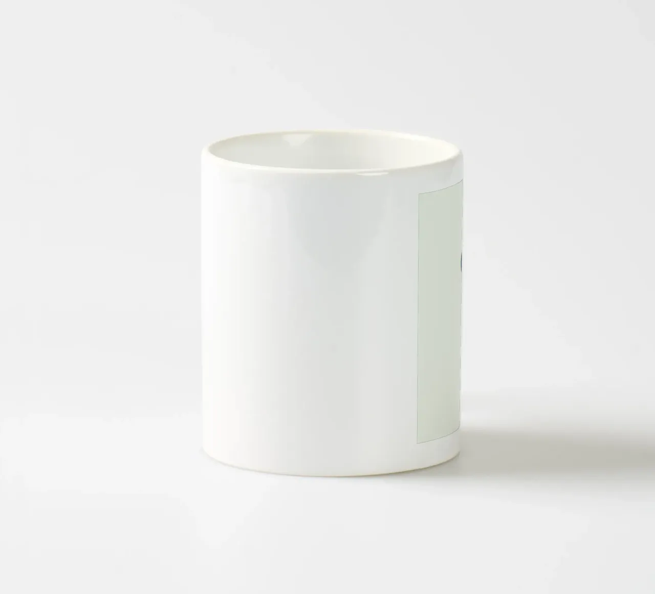 A boy's best friend is his mother tazza in ceramica da Ale Giorgini