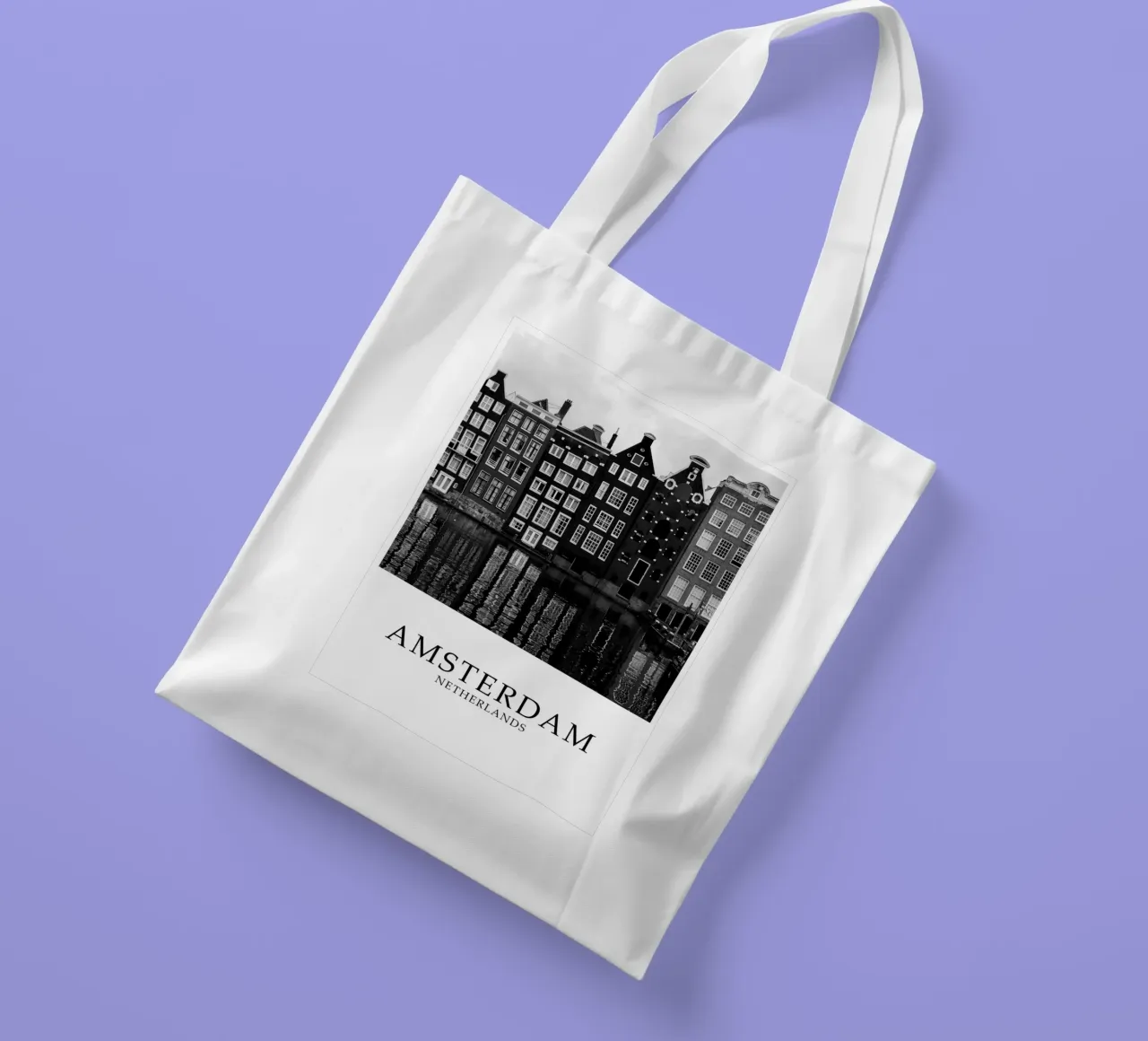 Amsterdam Netherlands Canal Scene Greyscale borsa in juta da Charnwood Prints