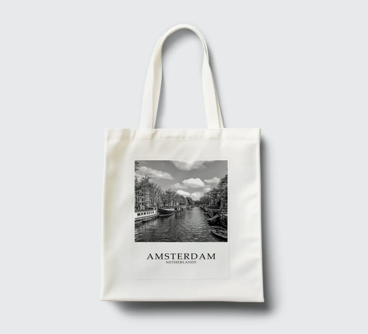 Amsterdam Netherlands Canal Scene borsa in juta da Charnwood Prints