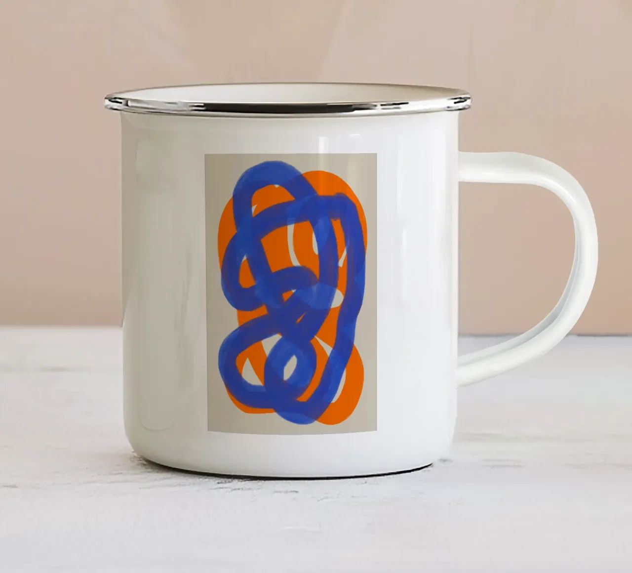 Lines 5 tazza in smalto da Studio Memb
