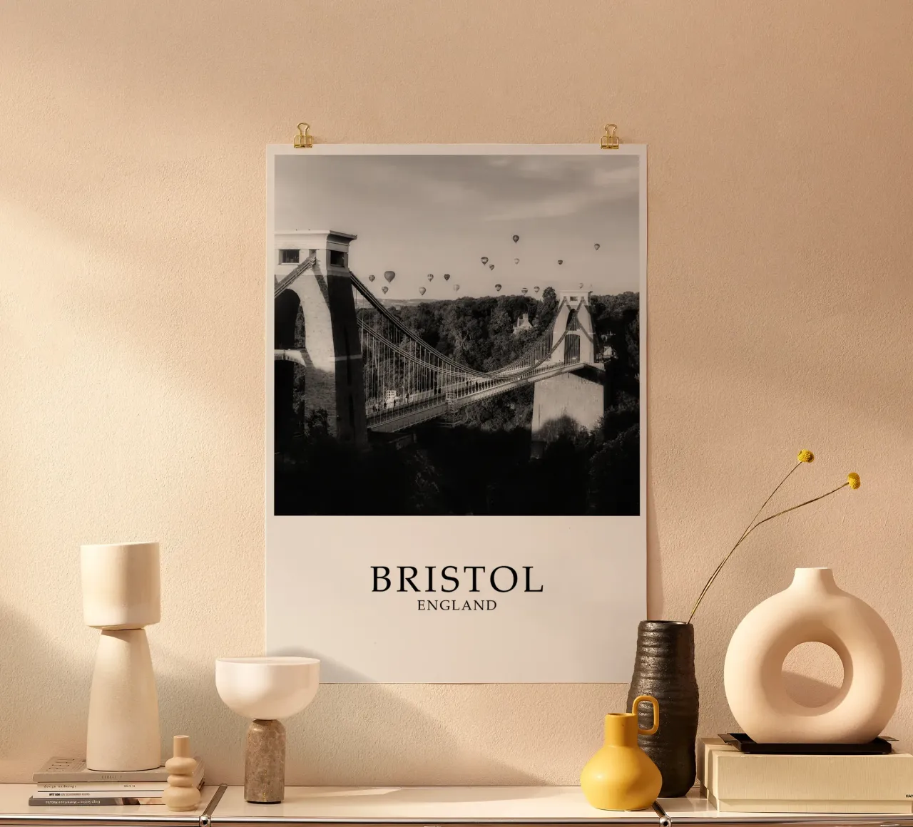 Clifton Suspension Bridge Bristol UK Scene Greyscale poster da Charnwood Prints