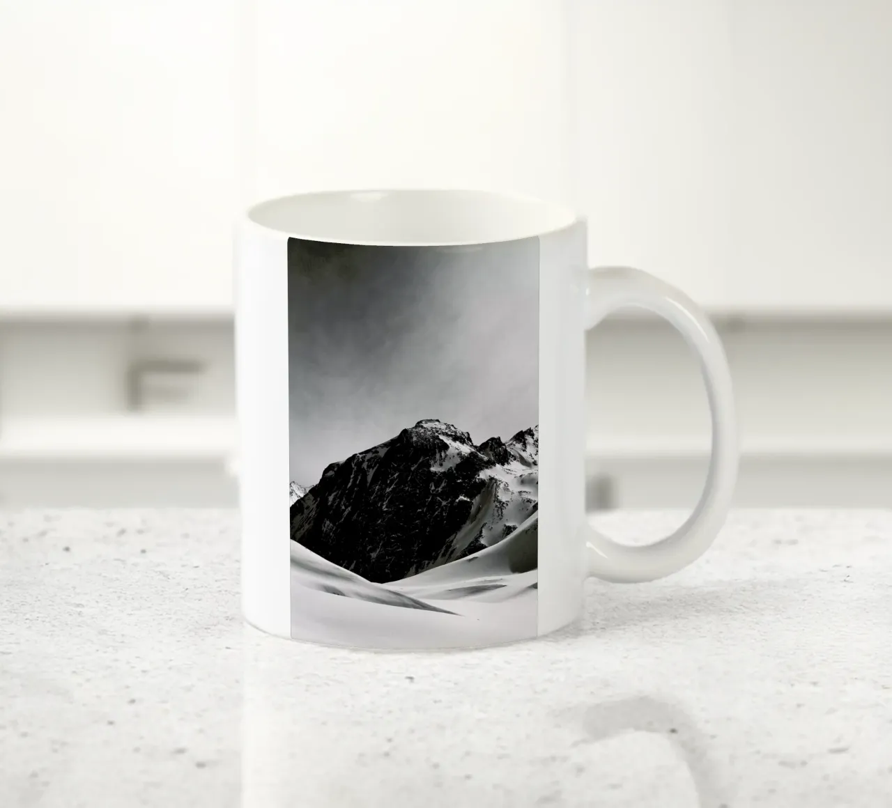 Mountains III tazza in ceramica da Sebastian Hilgetag