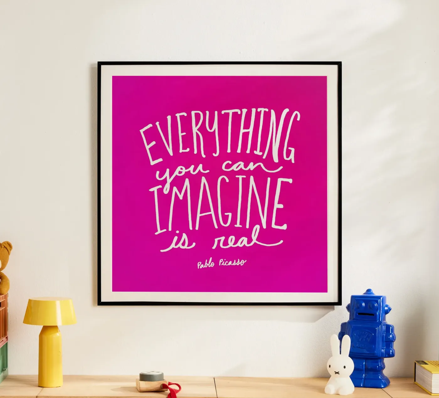 Imagine - Pink poster da Leah Flores