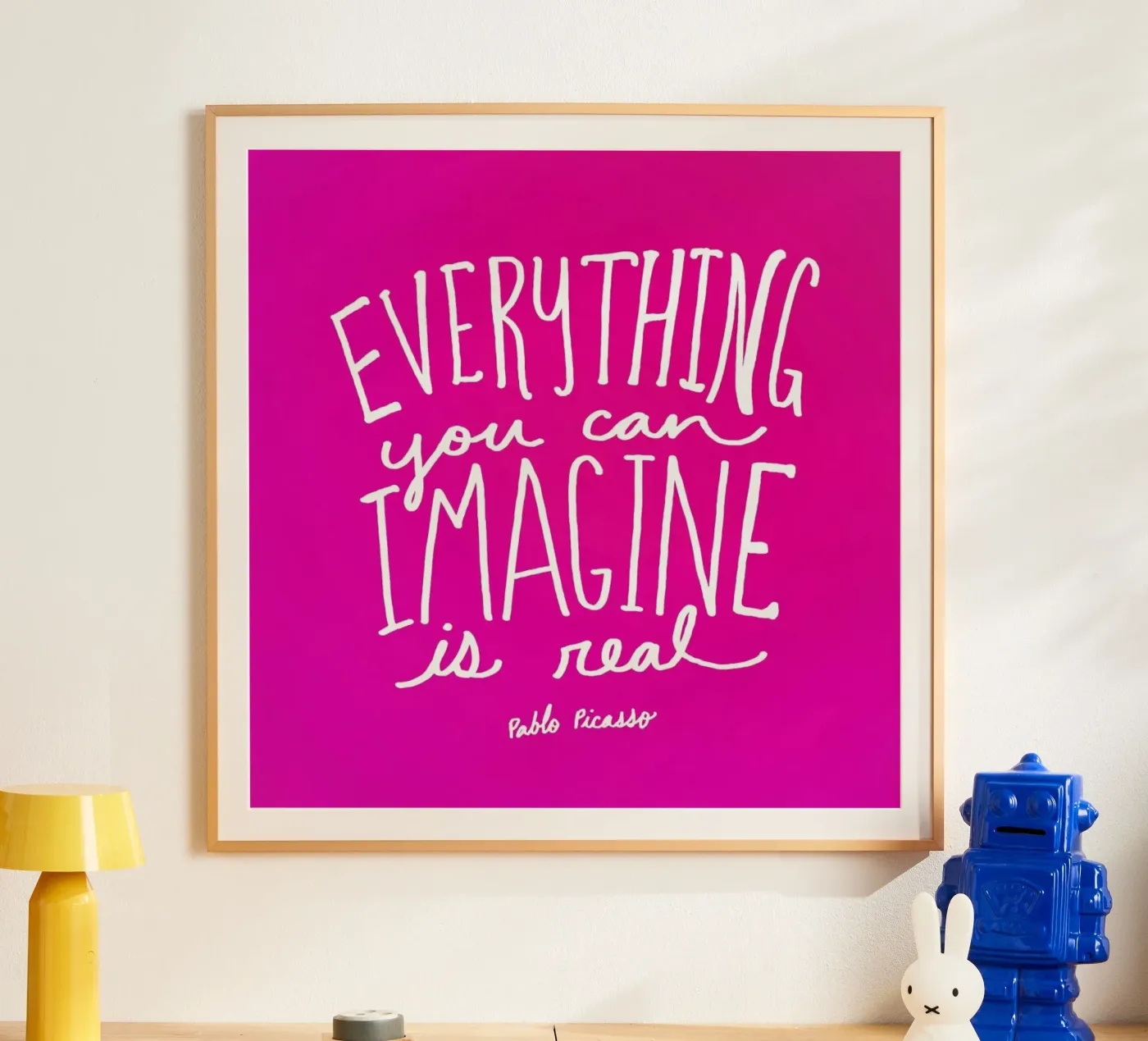 Imagine - Pink poster da Leah Flores
