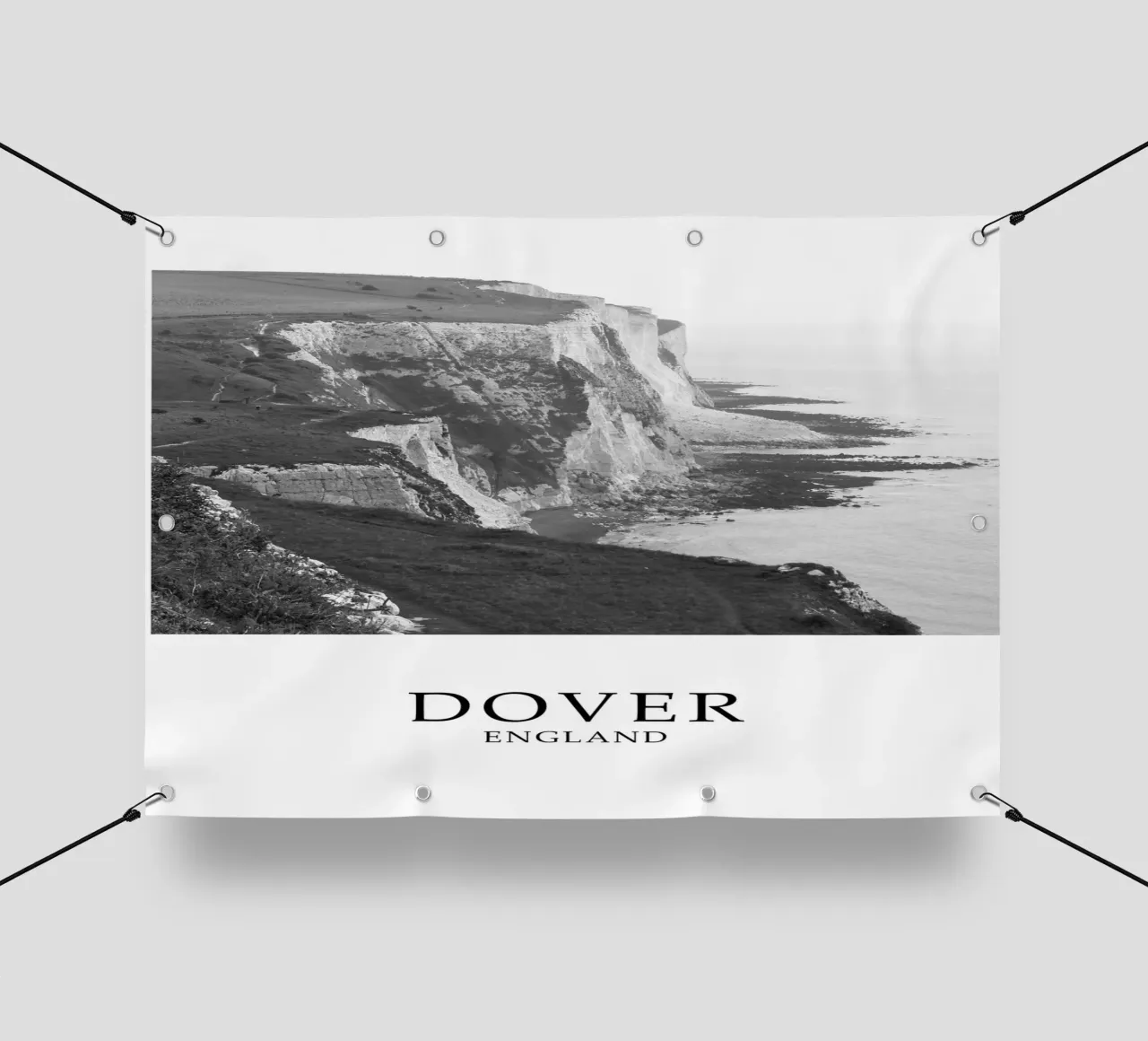 White Cliffs of Dover England Scene Greyscale telo in pvc da Charnwood Prints