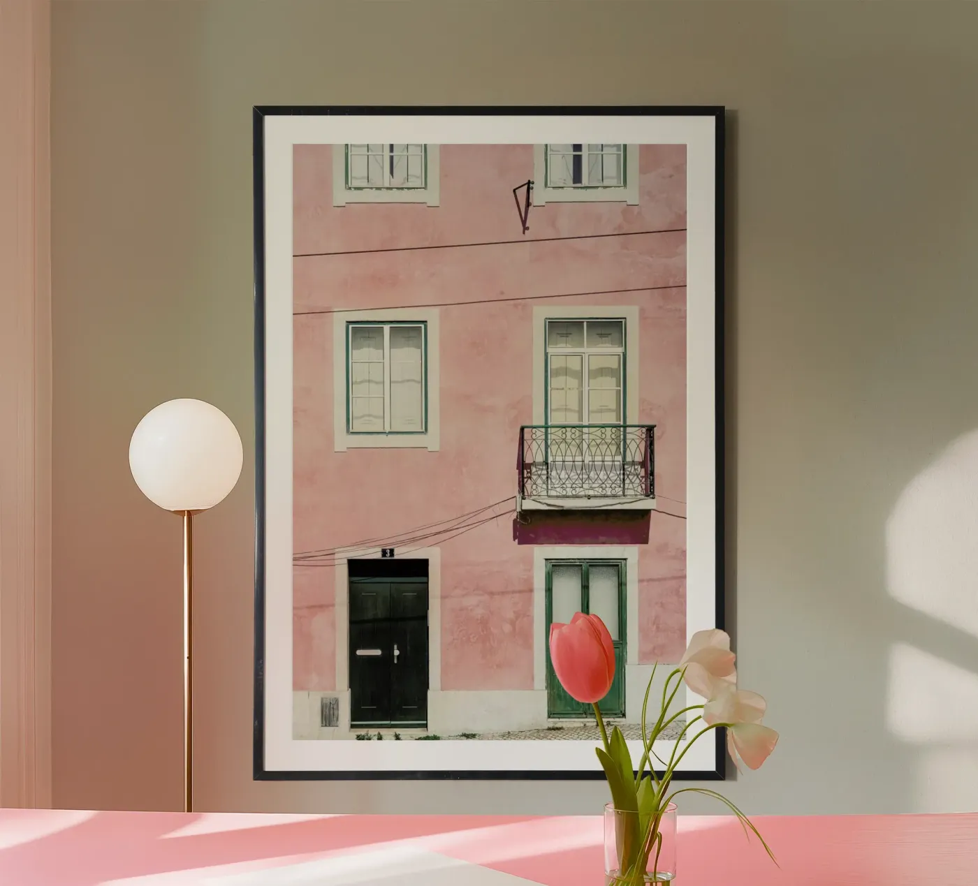 Pink Parade poster da Shot By Clint
