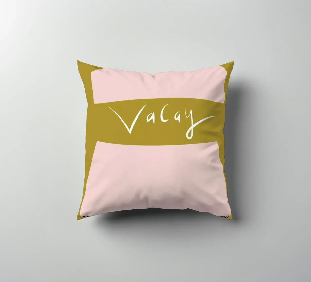 Vacay Kissen von Linda Gobeta