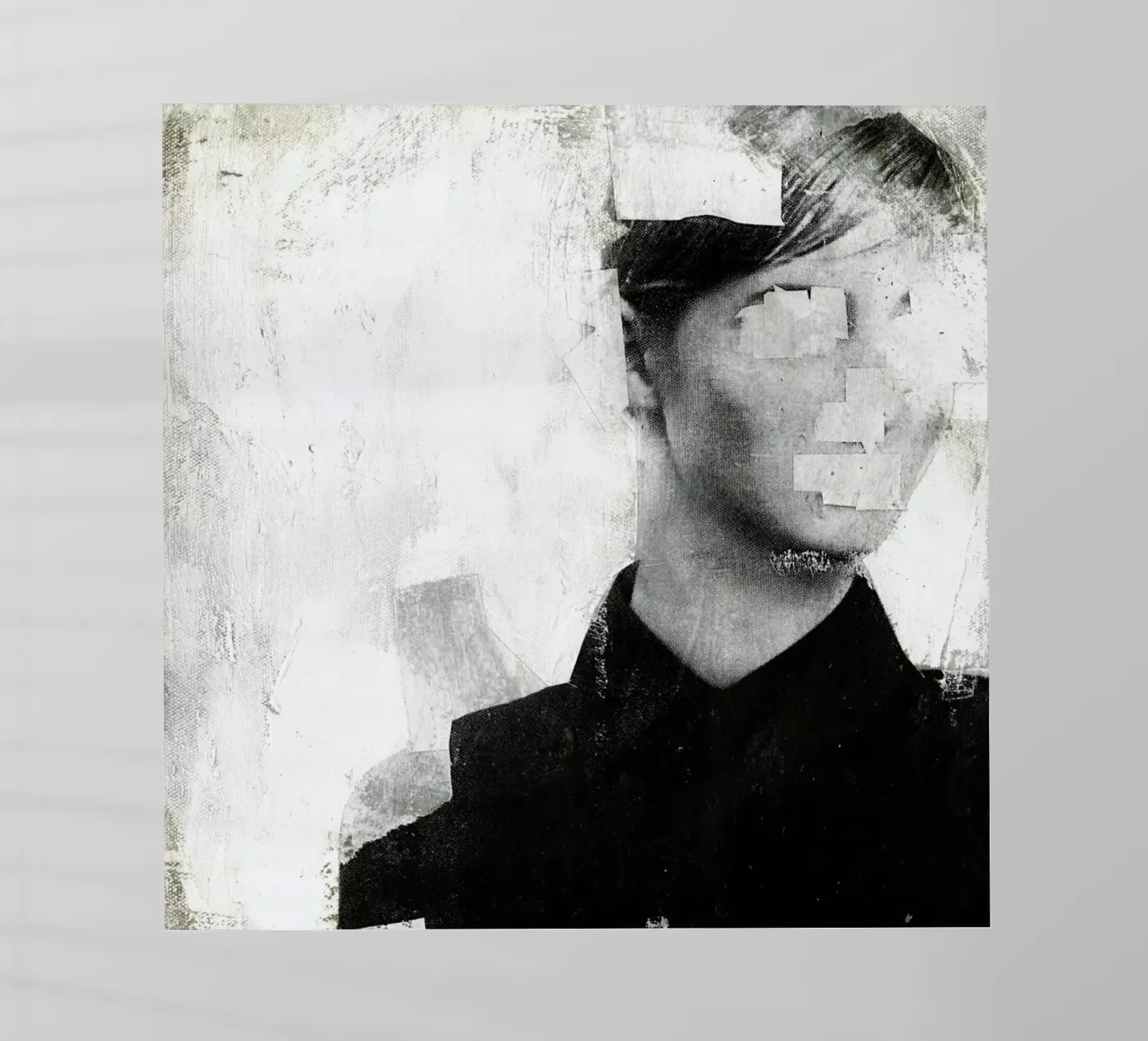 Faceless 01 pellicola backlit da Famous When Dead