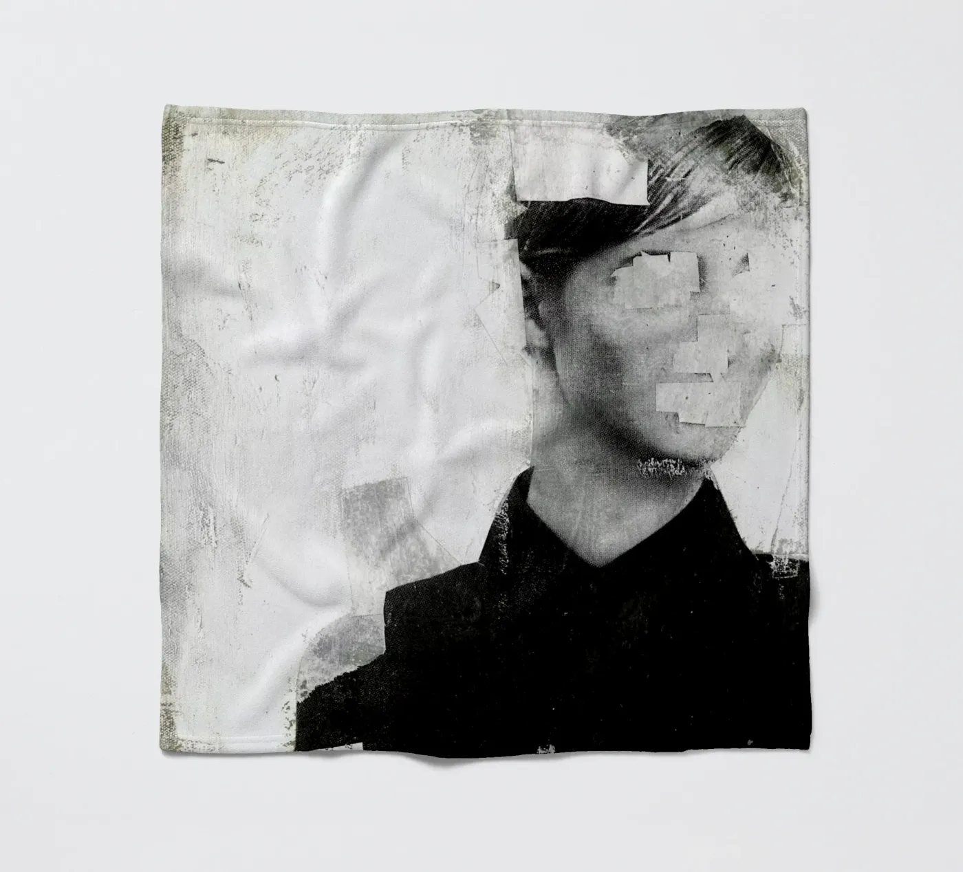 Faceless 01 Fleecedecke von Famous When Dead