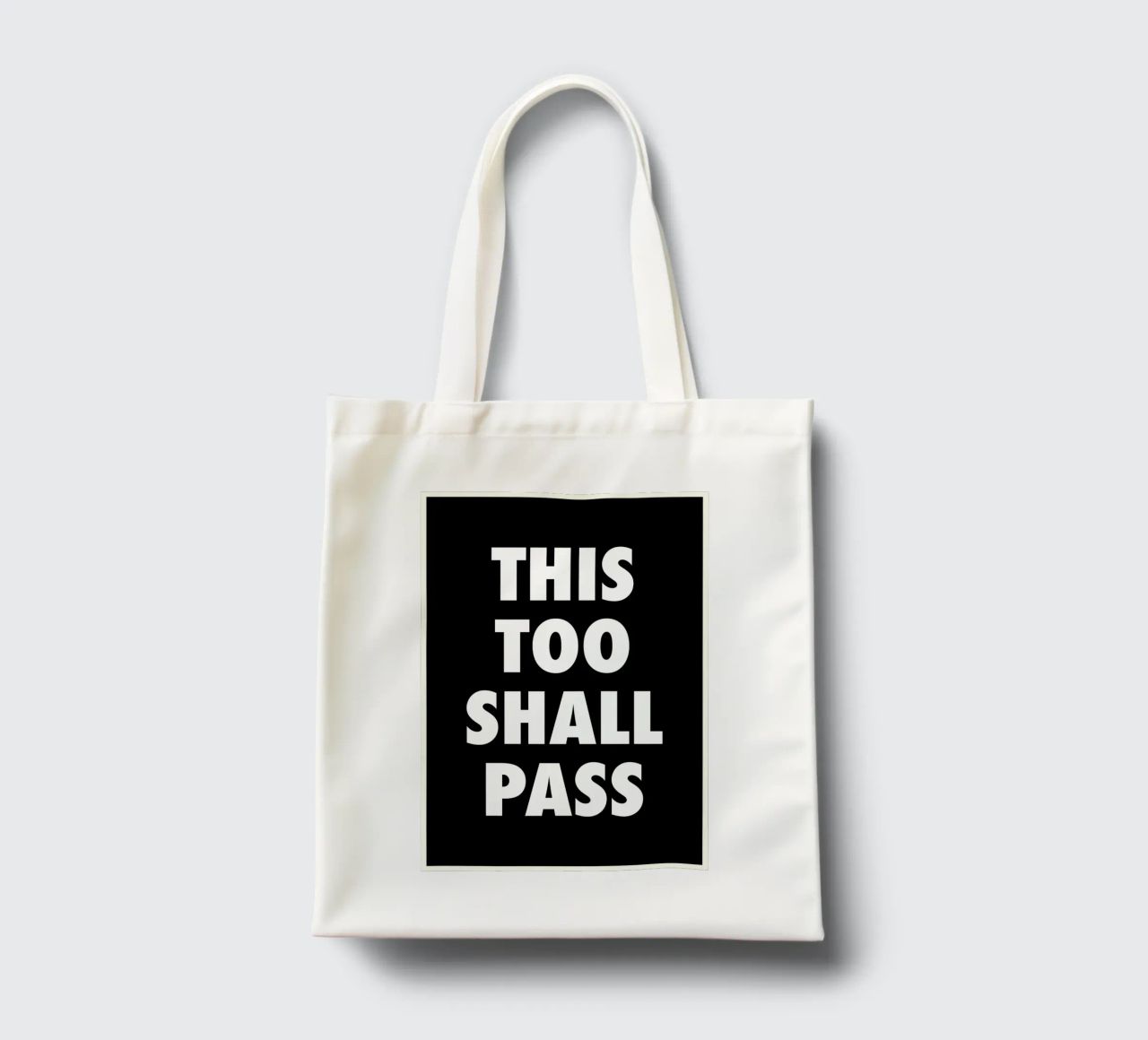 This Too Shall Pass – Eventually… borsa in juta da QuooodZ by MooodzArt