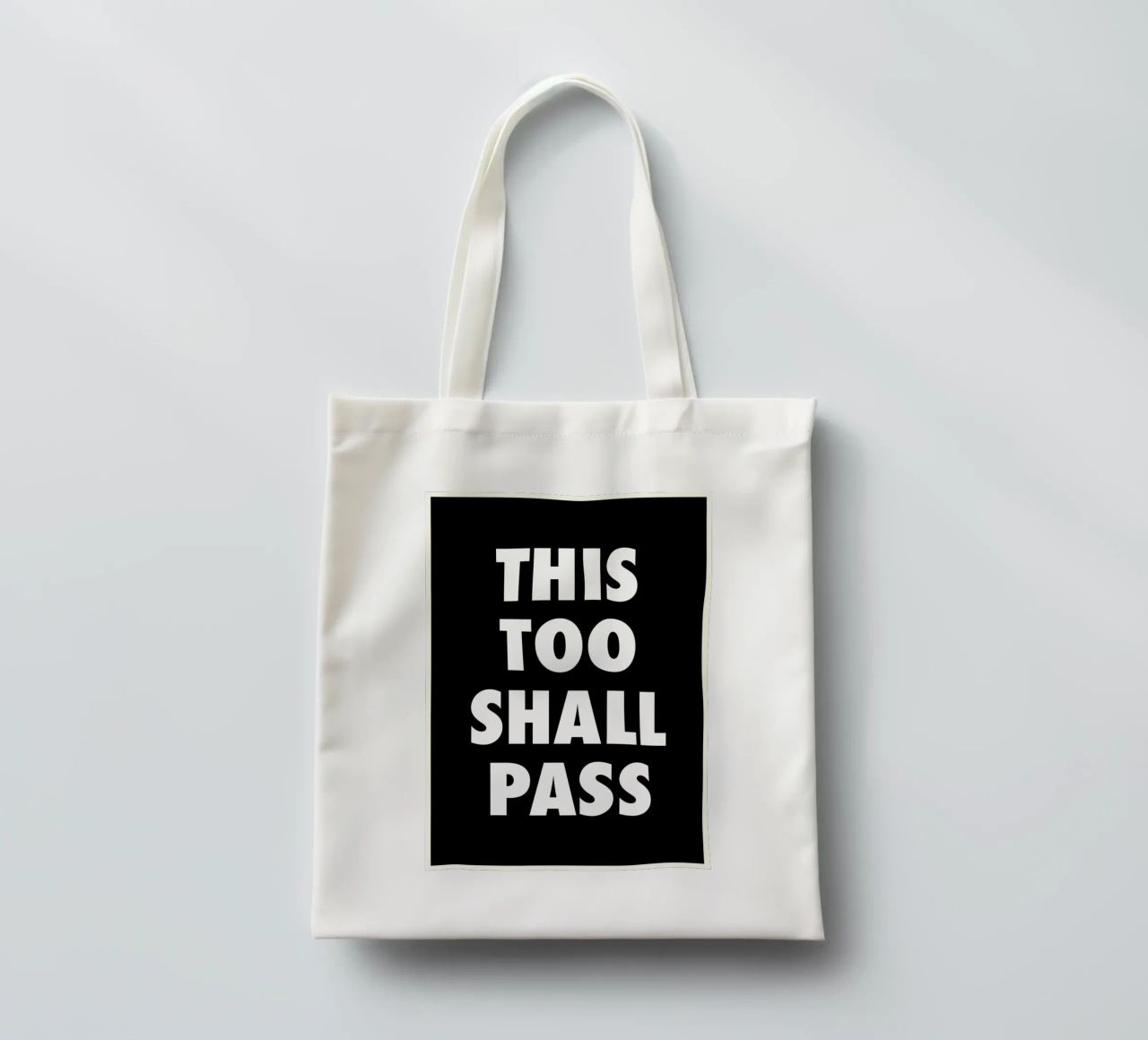This Too Shall Pass – Eventually… borsa in juta da QuooodZ by MooodzArt