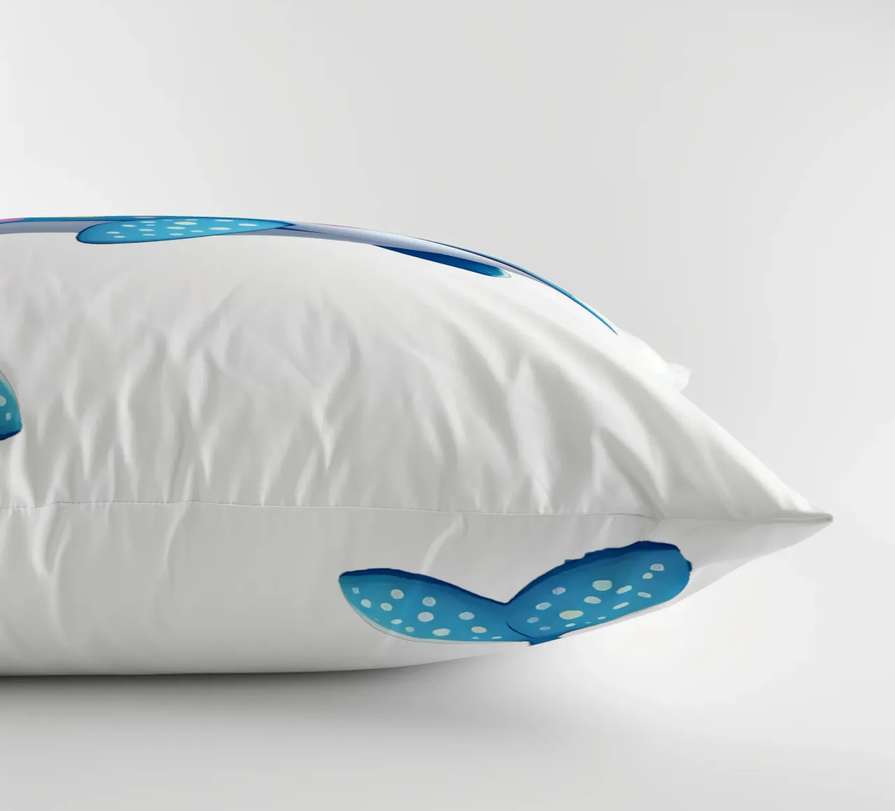 Delphin_4a cuscino da Tierisch bunt by LK