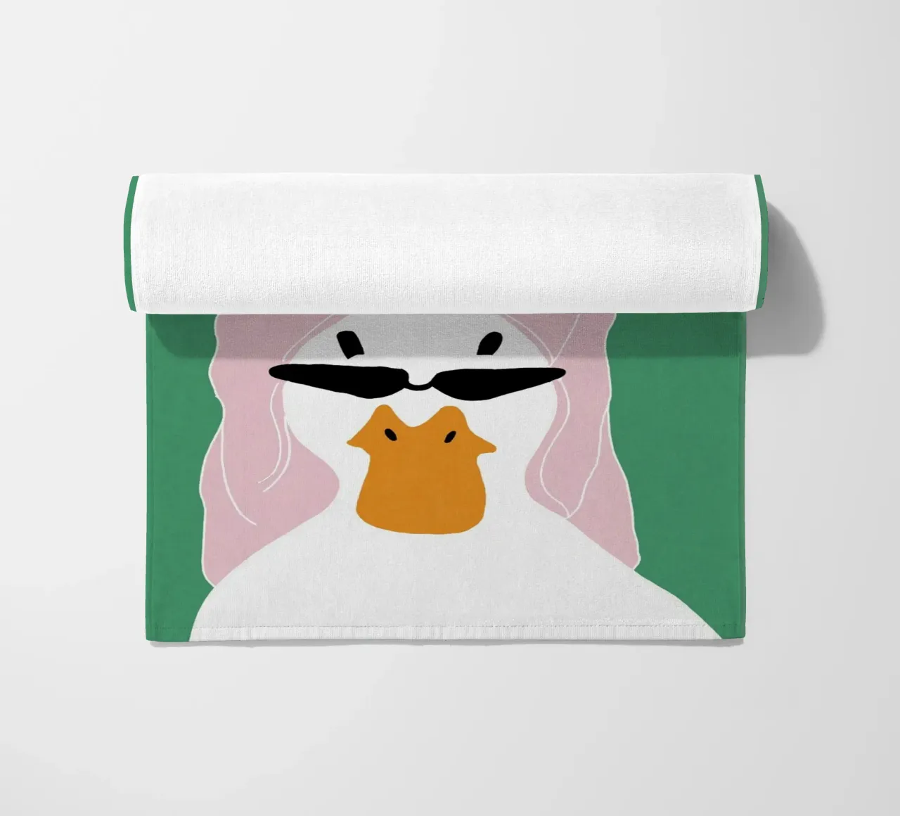 Running late Duck Strandtuch von thesoulhugclub