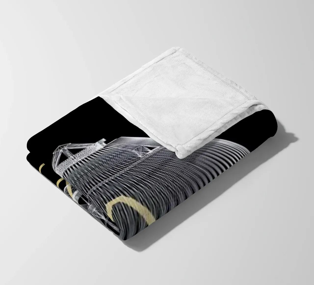 Apollo Midnight 2 coperta in pile da Marc Schulthess