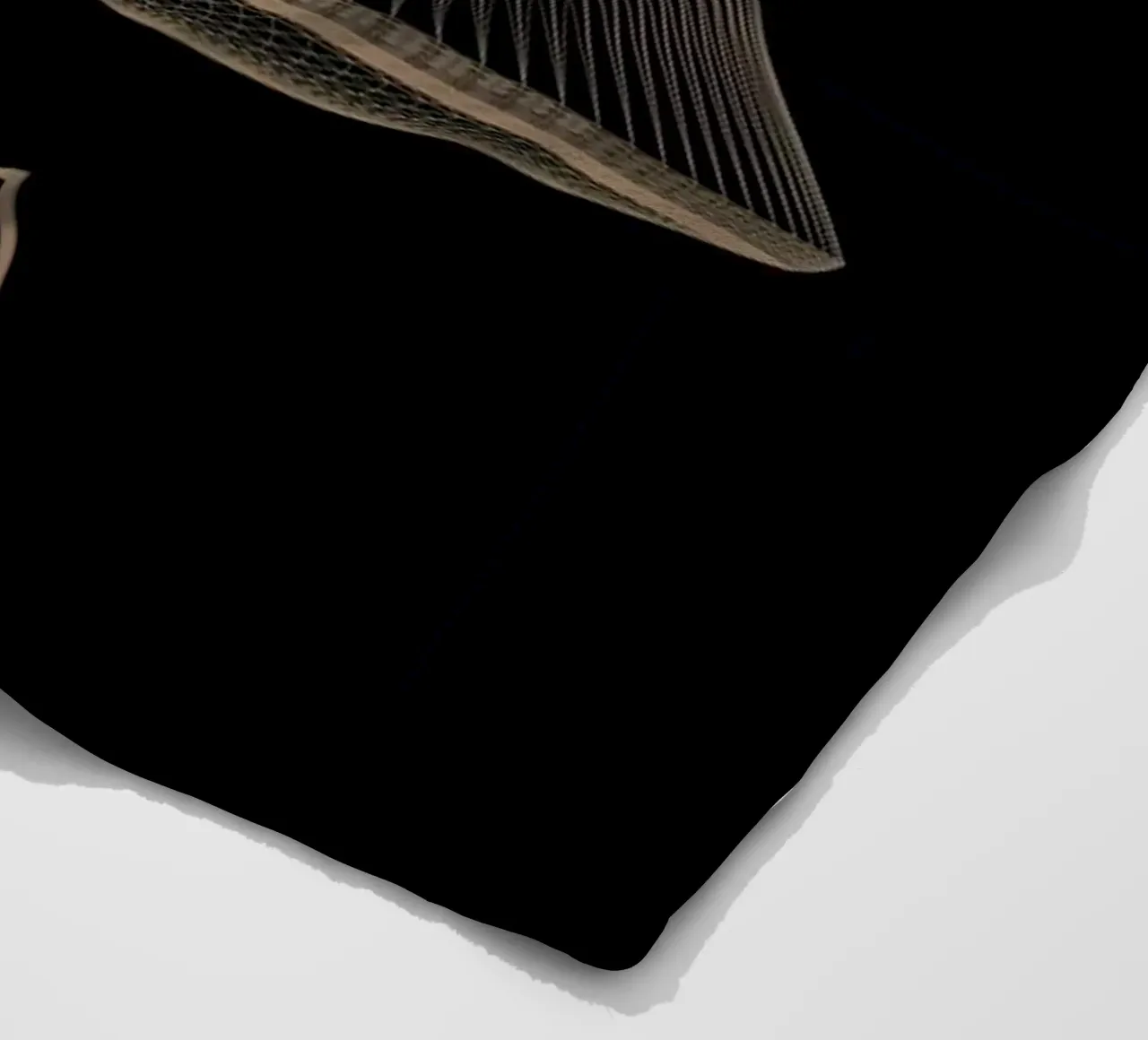 Apollo Midnight 3 coperta in pile da Marc Schulthess