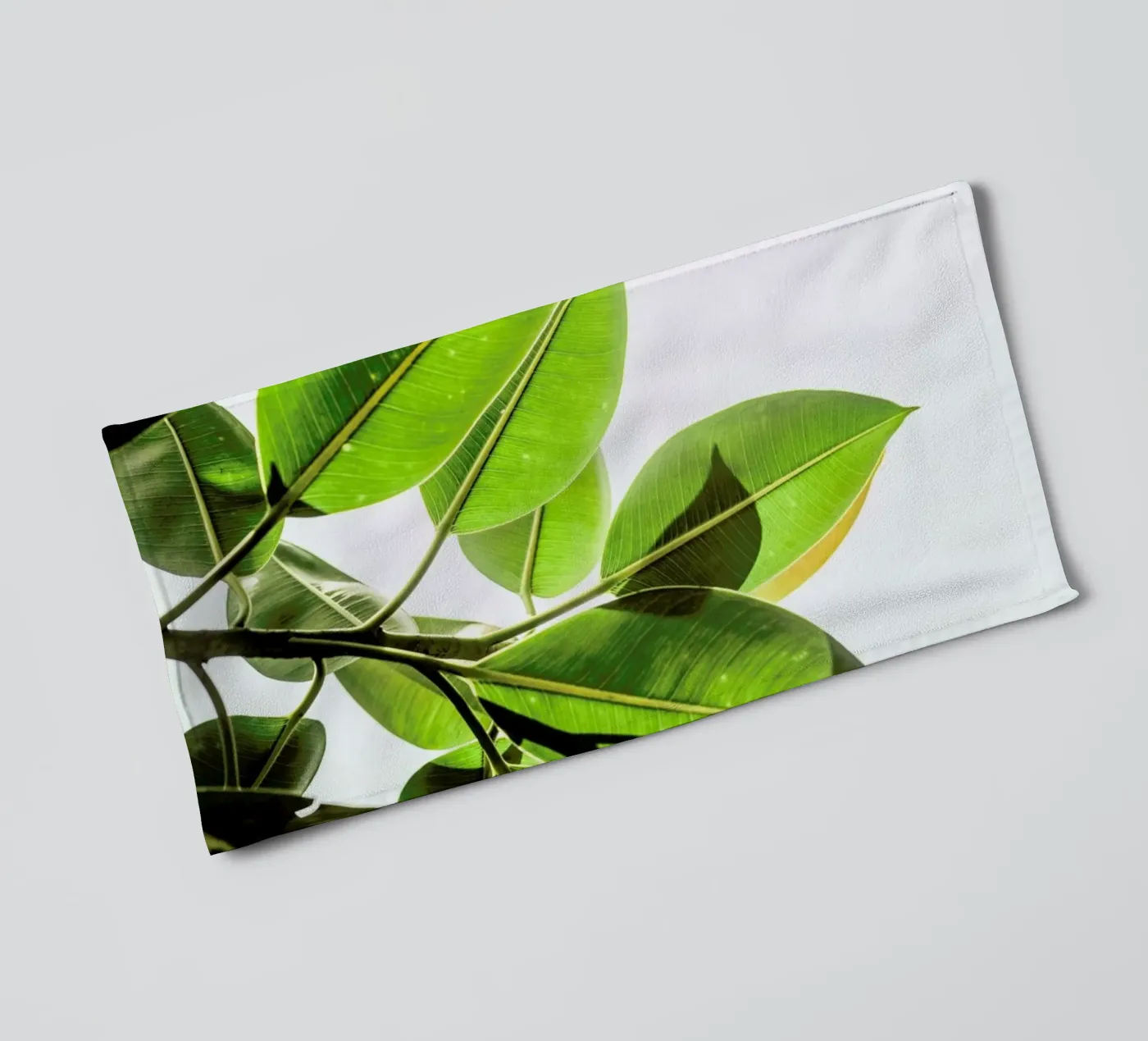 Lime Light badhanddoek van Shot By Clint