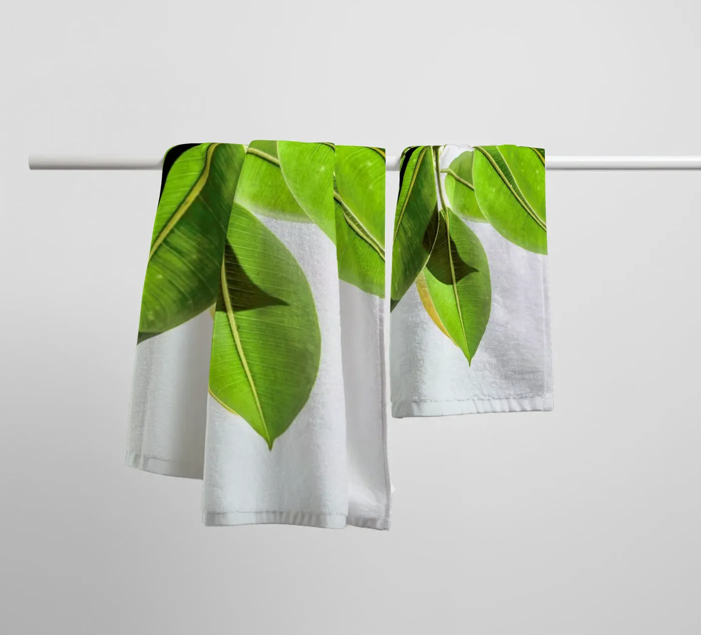 Lime Light badhanddoek van Shot By Clint