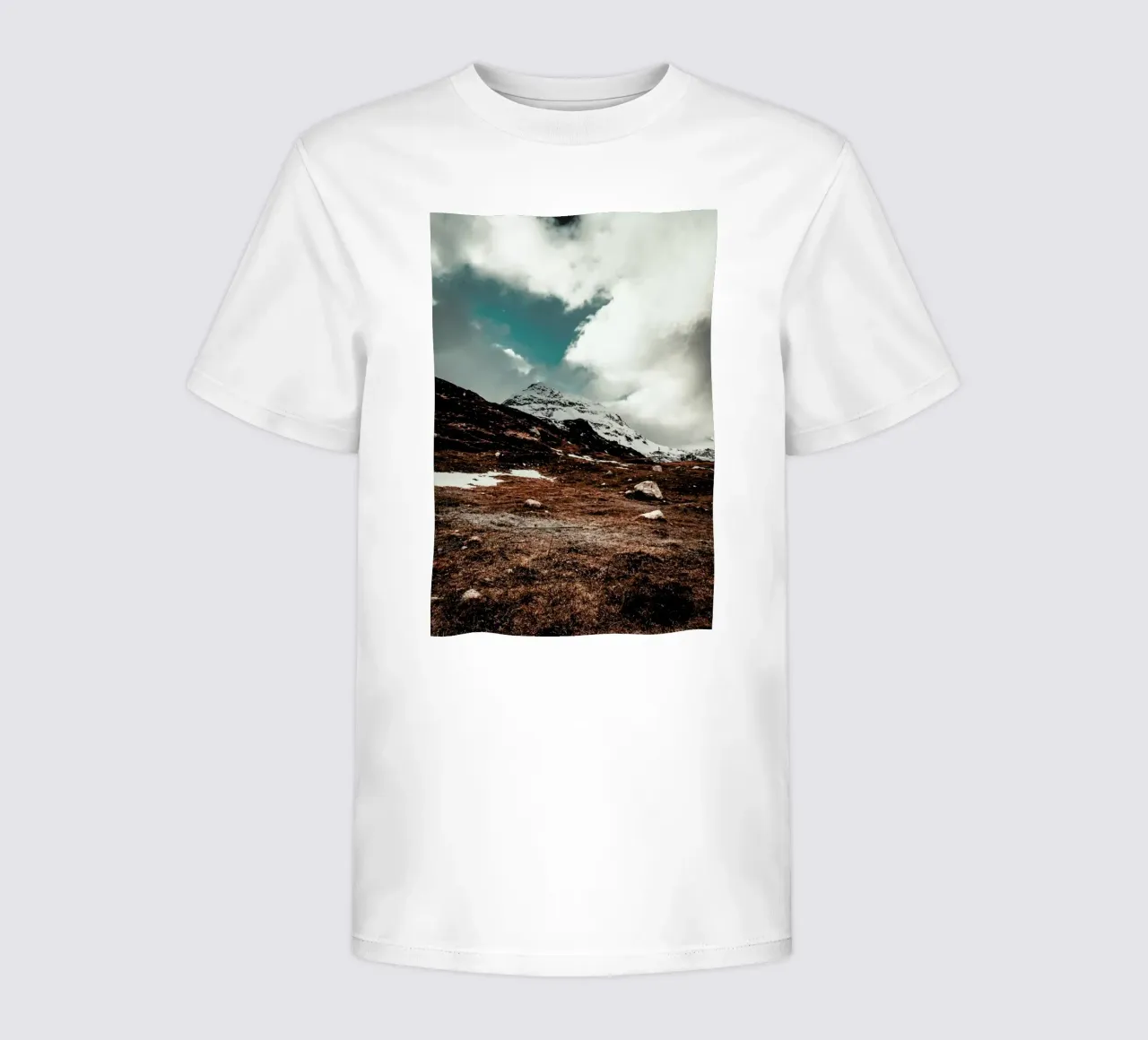 Clouding over by Pascal Brändle t-shirt bambini da EyeEm Mobile GmbH
