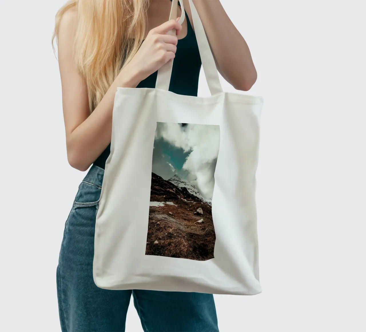 Clouding over by Pascal Brändle borsa in juta da EyeEm Mobile GmbH