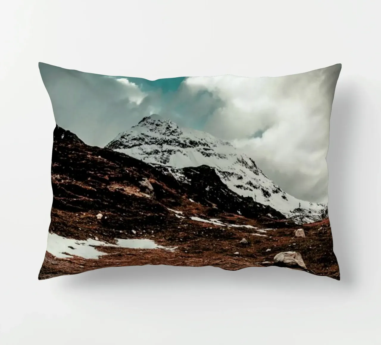 Clouding over by Pascal Brändle cuscino da EyeEm Mobile GmbH