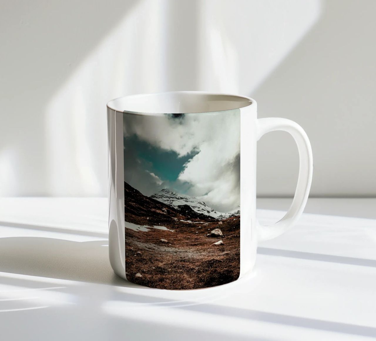 Clouding over by Pascal Brändle tazza in ceramica da EyeEm Mobile GmbH