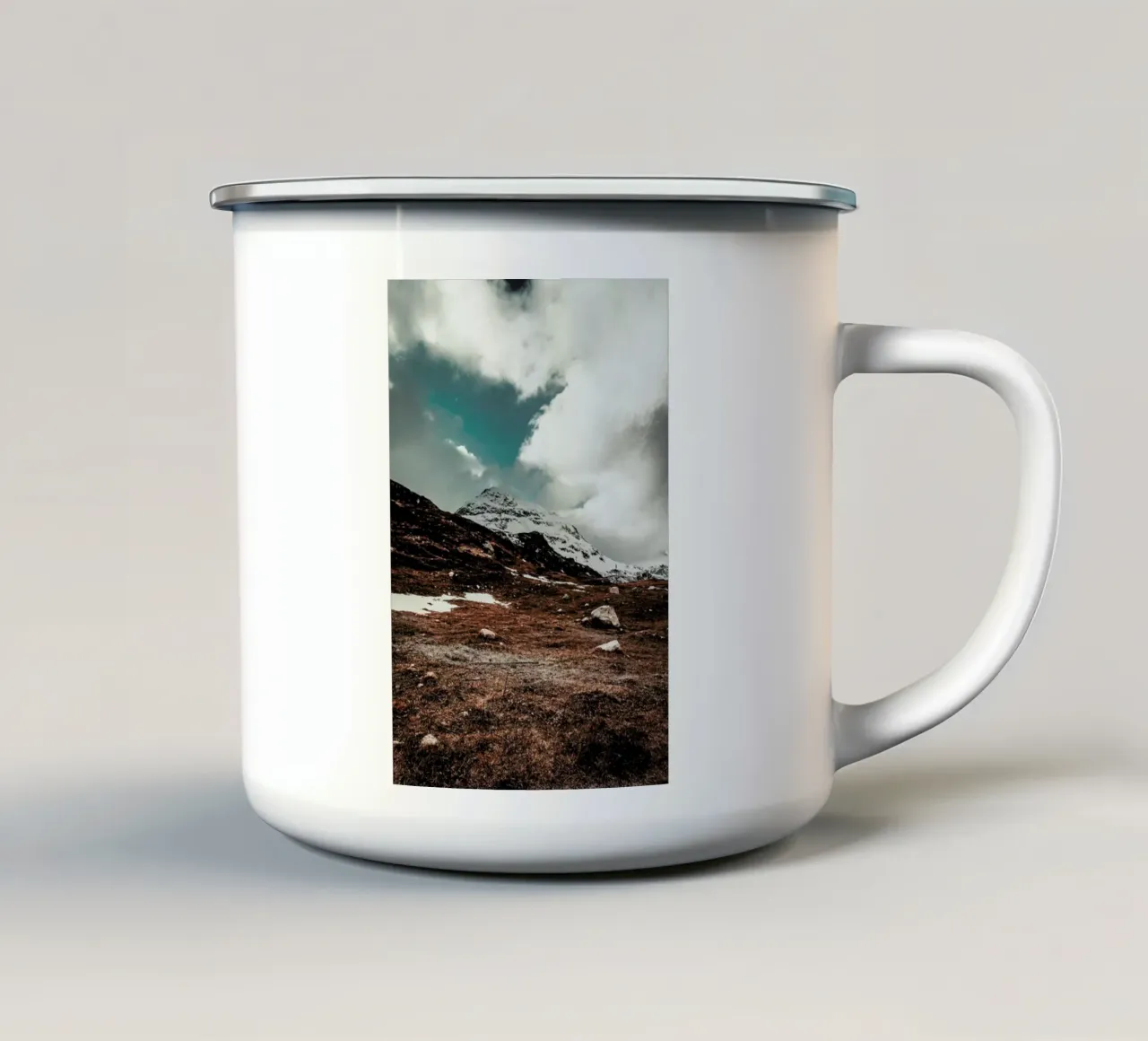Clouding over by Pascal Brändle mug en émail de EyeEm Mobile GmbH