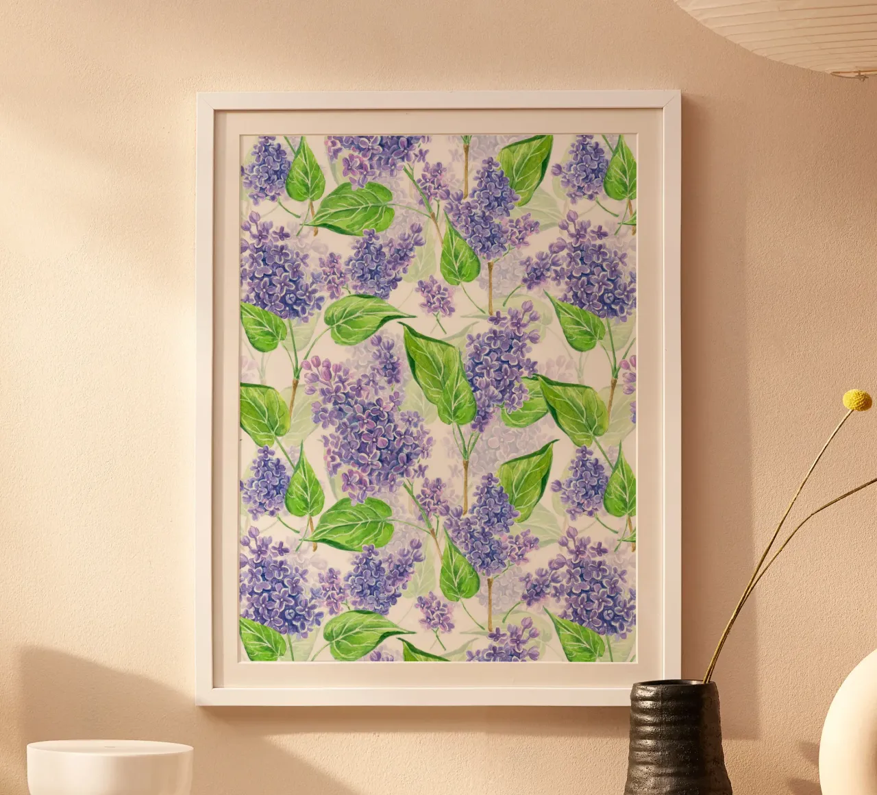 Violette fliederfarbene Blumen auf weißem Hintergrund Poster von Painted Nature